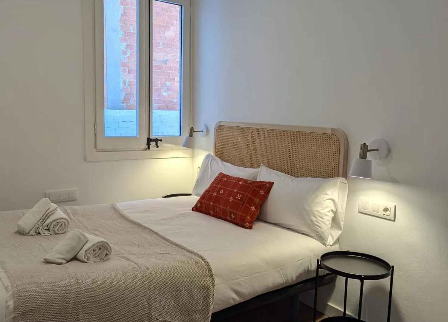 Caliu Apartments Barcelona - Fira L'Hospitalet de Llobregat 0*,