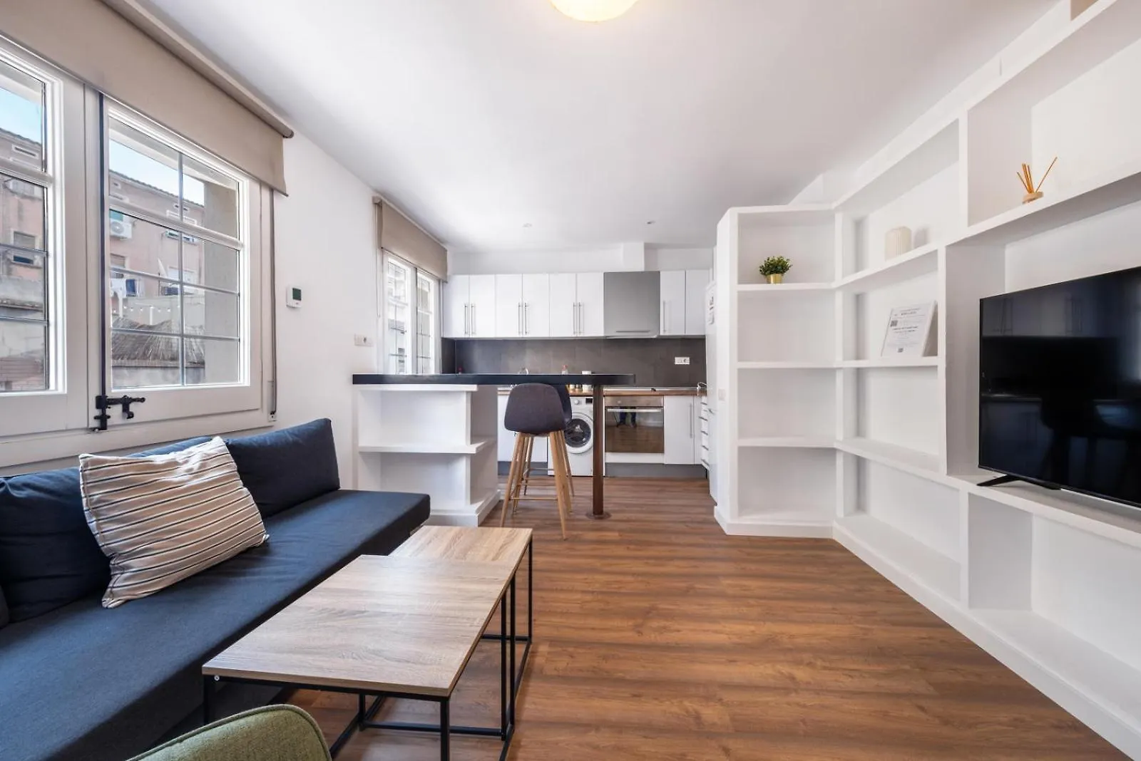 Caliu Apartments Barcelona - Fira L'Hospitalet de Llobregat 0*,