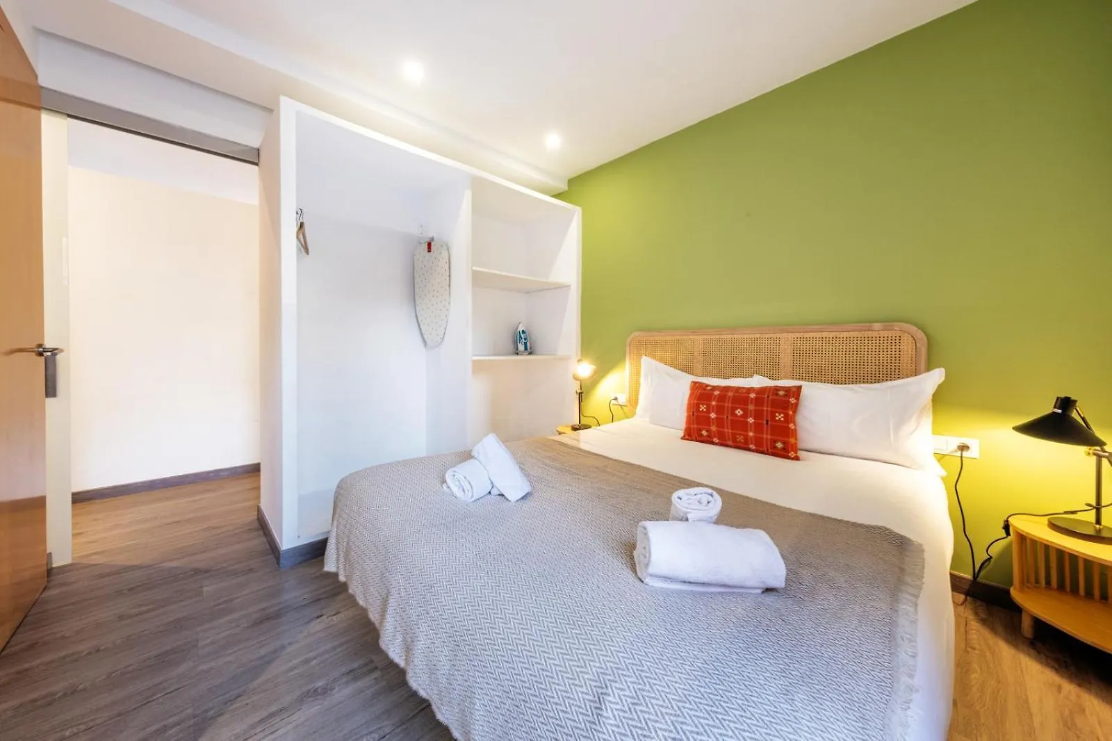 Caliu Apartments Barcelona - Fira L'Hospitalet de Llobregat 0*,